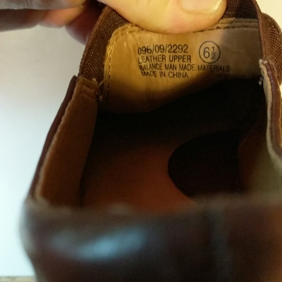 Brown Leather Cherokee Shoes - Picture 8 of 8